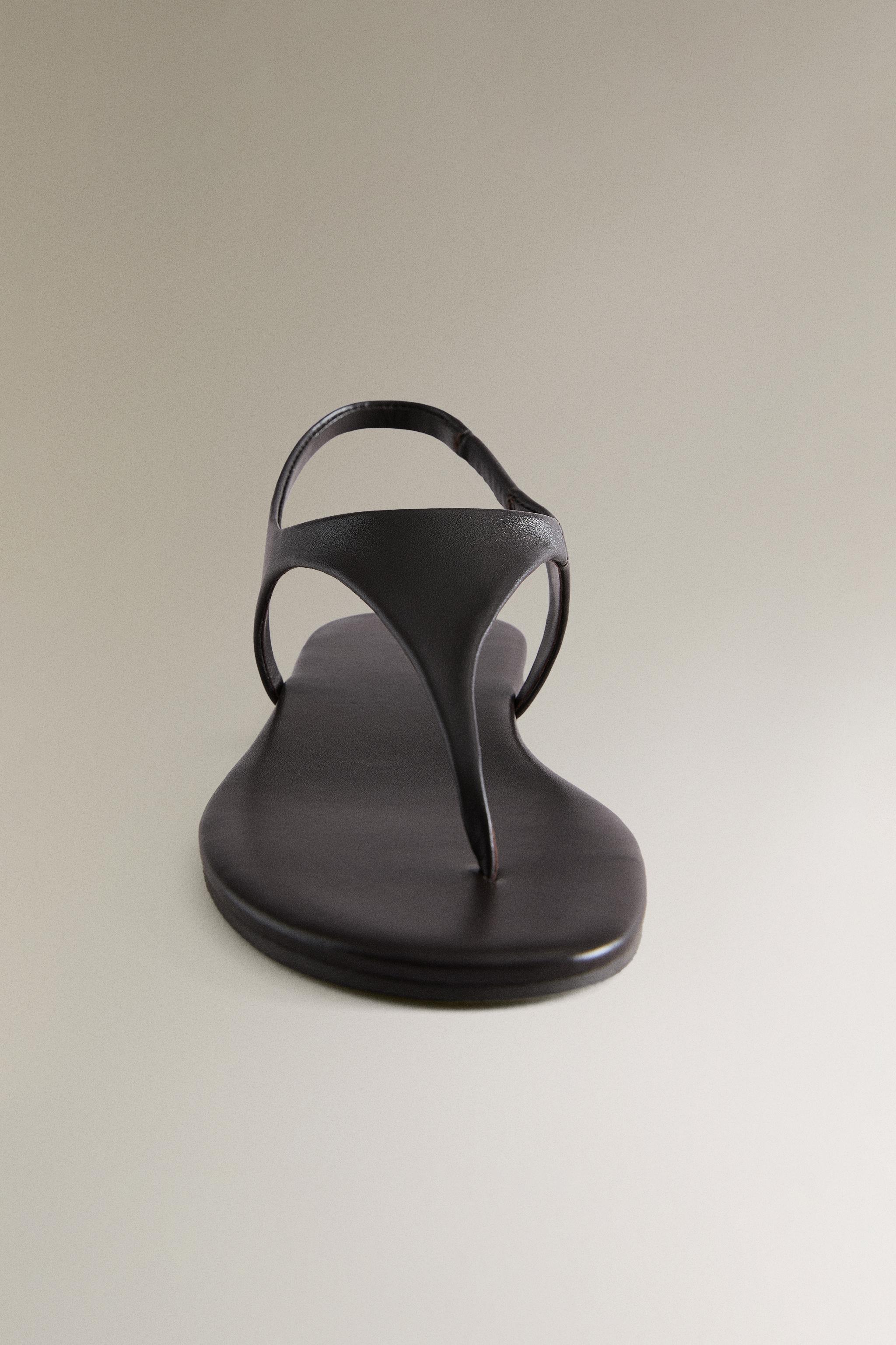 FLAT LEATHER SANDALS